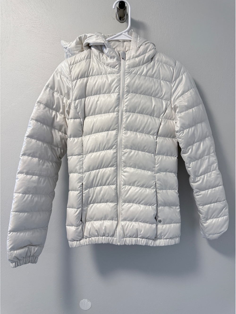 Lacoste women’s lightweight quilted puffer jacket size 32 XS